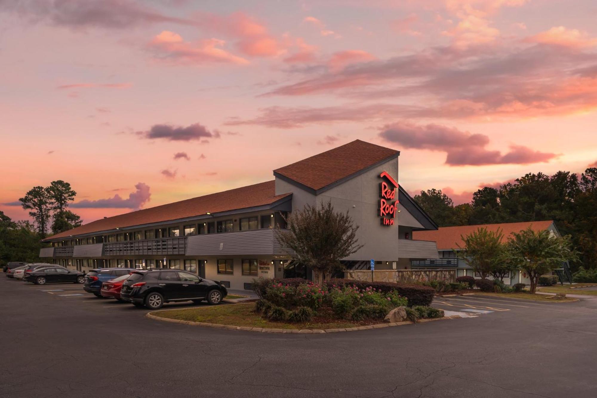 Red Roof Inn Greenville Exterior photo