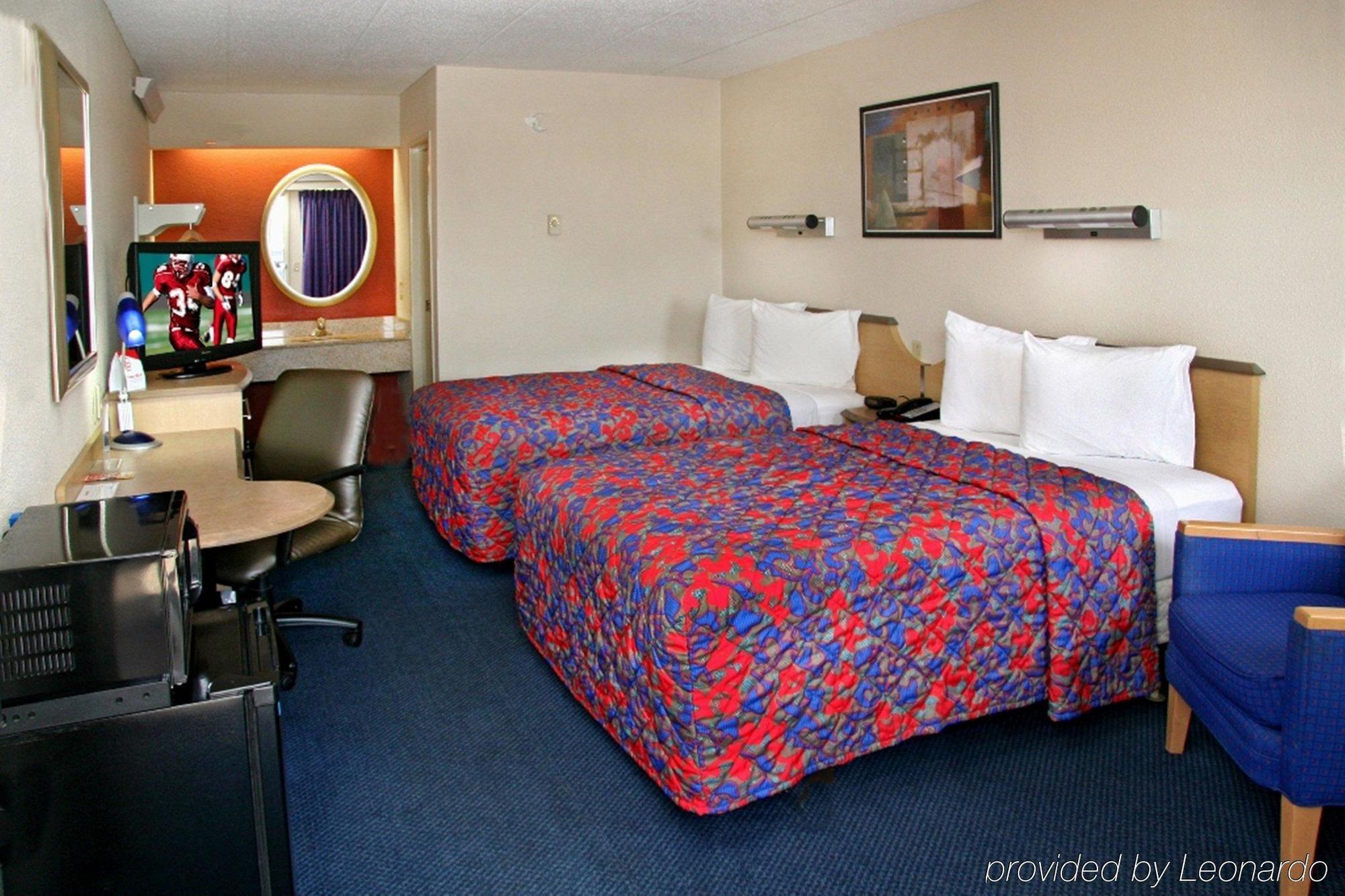 Red Roof Inn Greenville Exterior photo